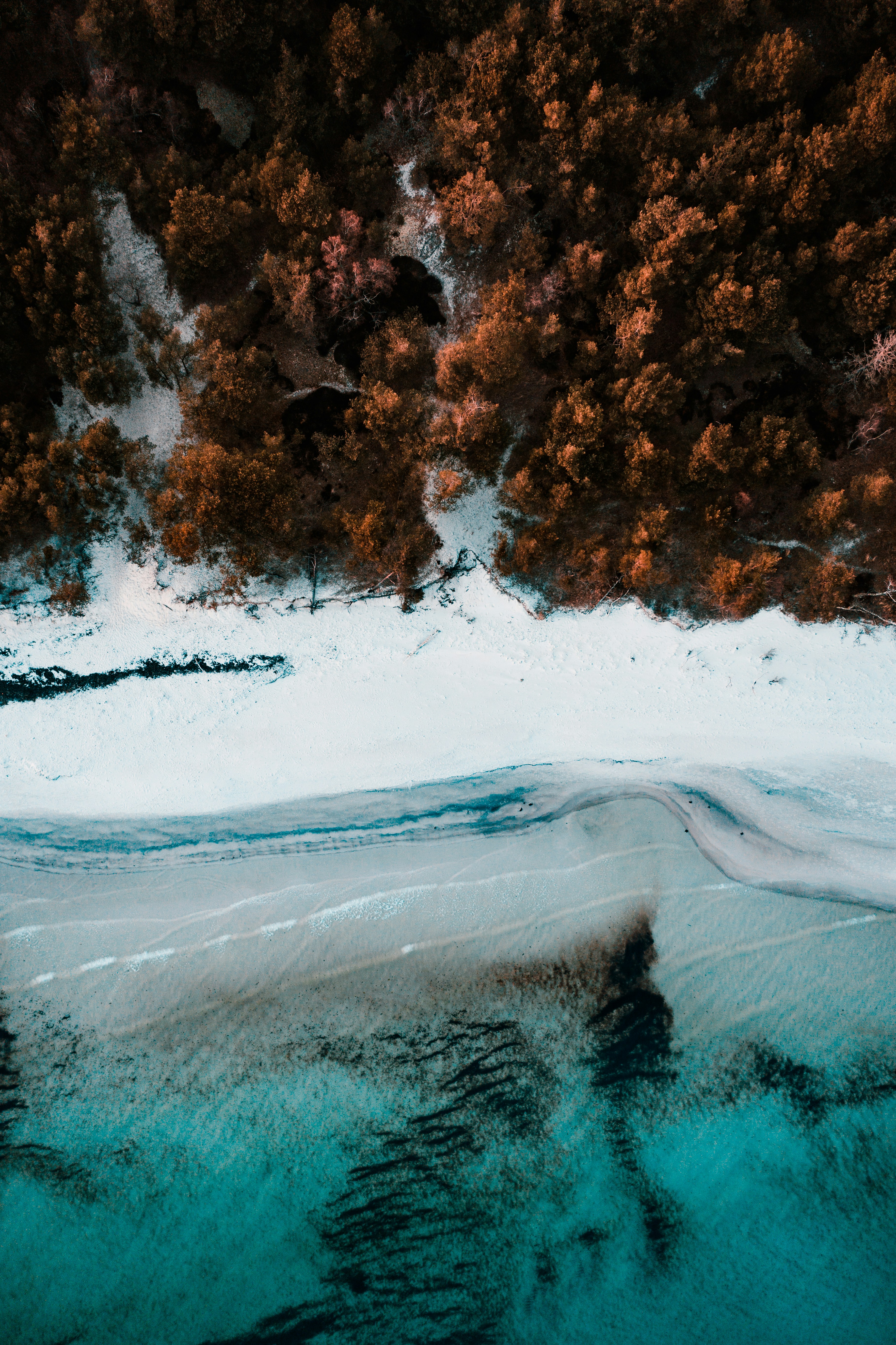 Aerial af Dueodde strand og fyr